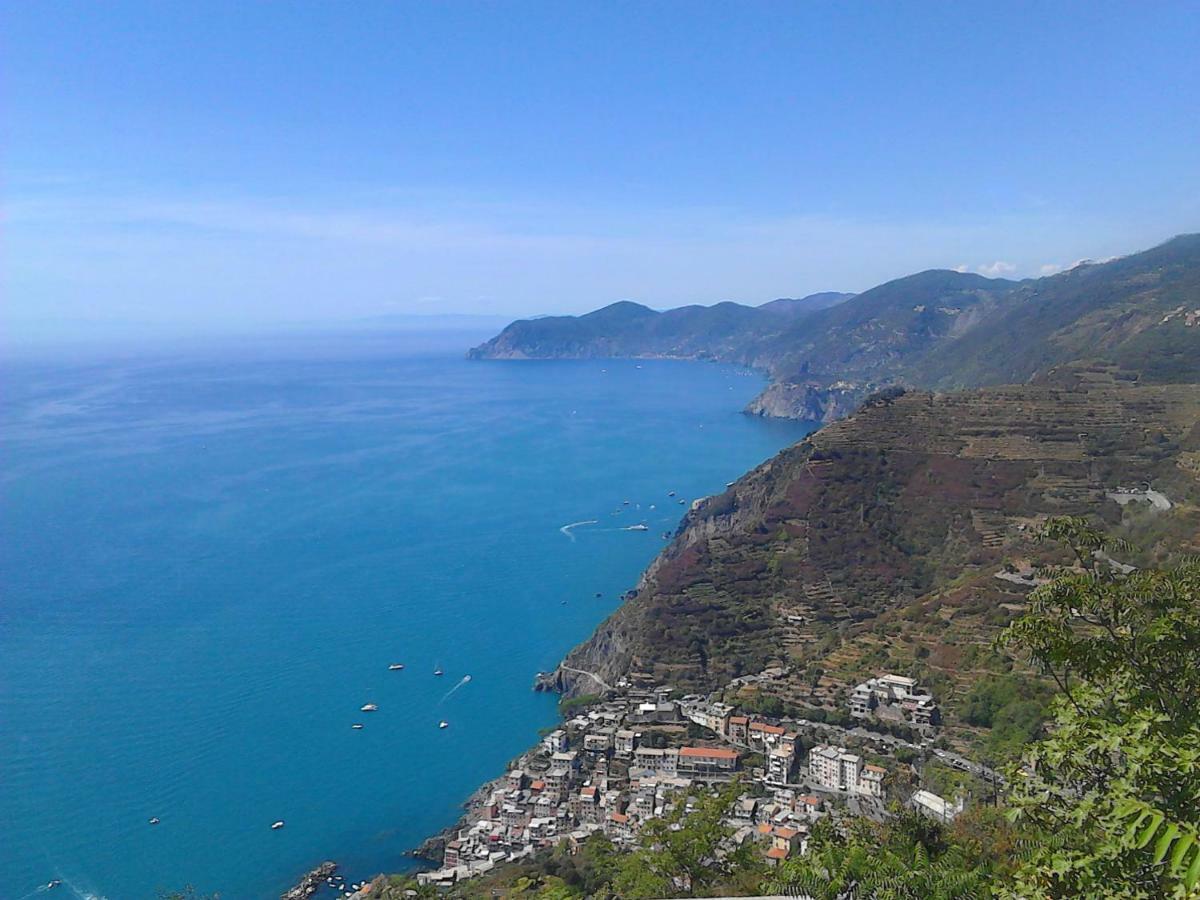 Апартаменты Mare, Monti E...Cinque Terre Специя Экстерьер фото